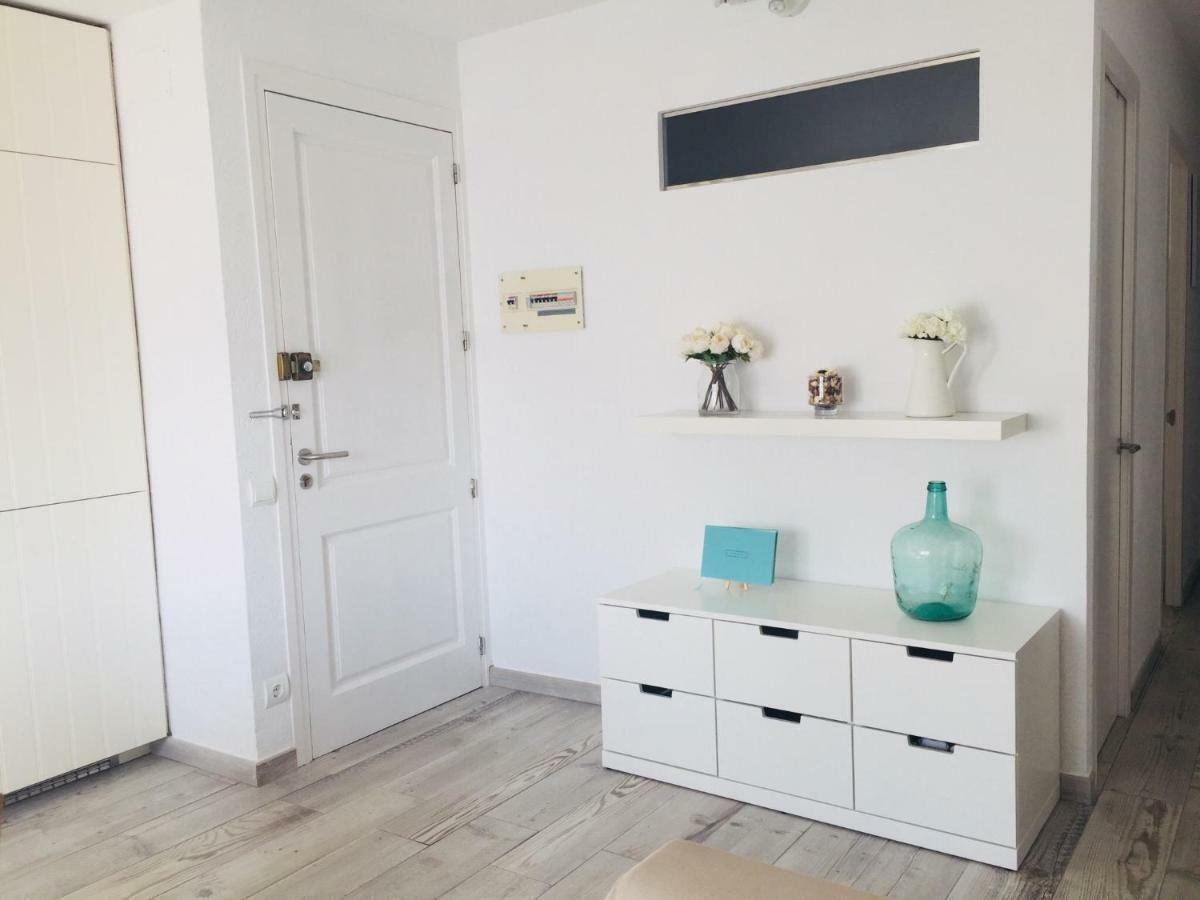 Beautiful Apartment Stylish Village House @ Center กาดาเกส ภายนอก รูปภาพ