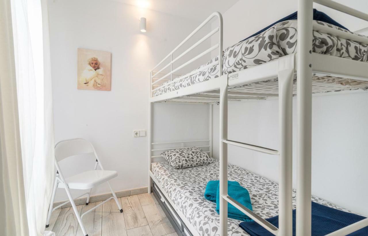 Beautiful Apartment Stylish Village House @ Center กาดาเกส ภายนอก รูปภาพ