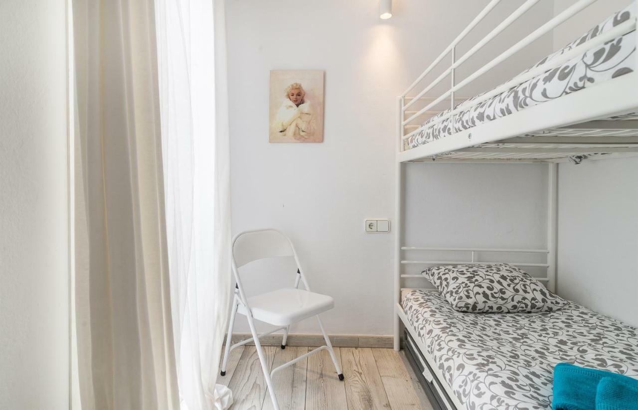 Beautiful Apartment Stylish Village House @ Center กาดาเกส ภายนอก รูปภาพ